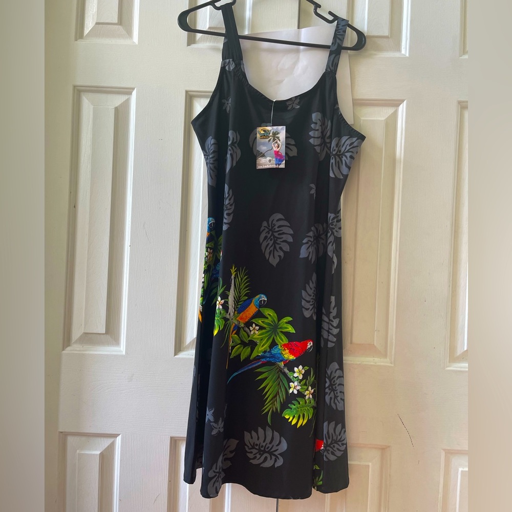 NWT Barefoot Attitude Missy dress size L